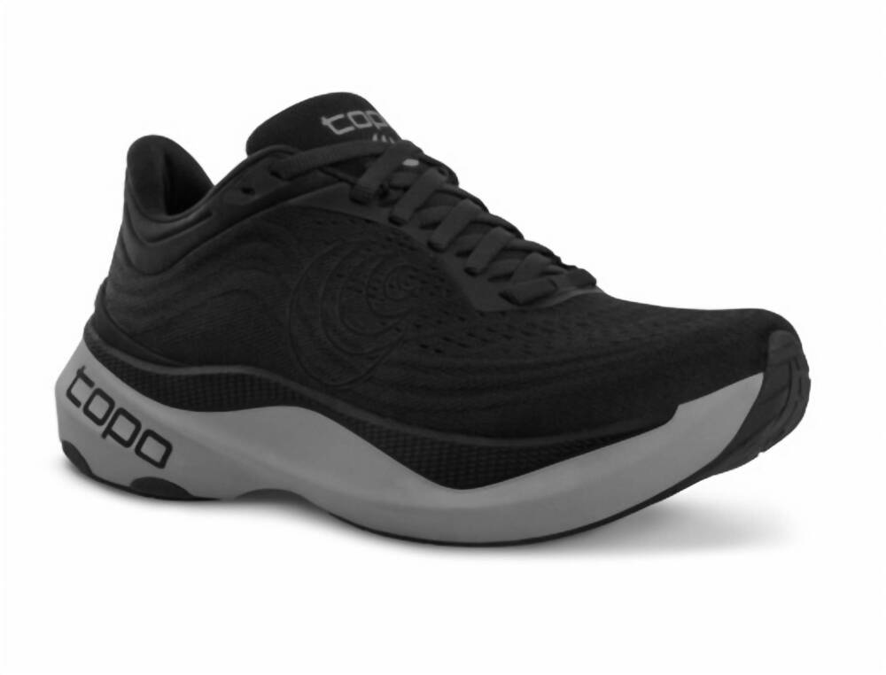 NEW TOPO ATHLETIC men's aura running shoes in black/charcoal